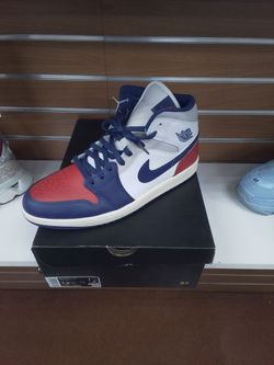 Air Jordan 1 MID
