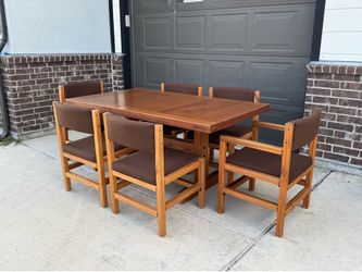 Mid Century Dining Table w/ 6 Chairs