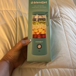 Blend jet portable blender