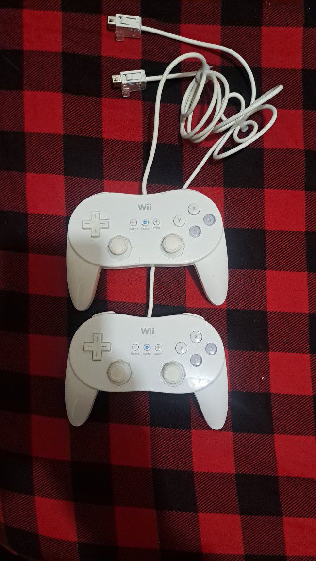 Nintendo Wii Controllers/Ps2 Controllers 