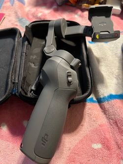 DJI Smartphone Gimbal Stabilizer with Case