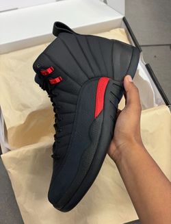 Jordan 12 Retro "Bloodline"