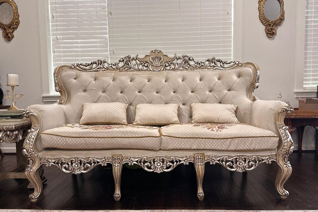 Moving Sale In MILLCREEK