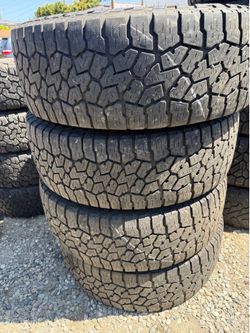 275-65r18 Falken tires en Excelentes Conditiones de Vida las 4