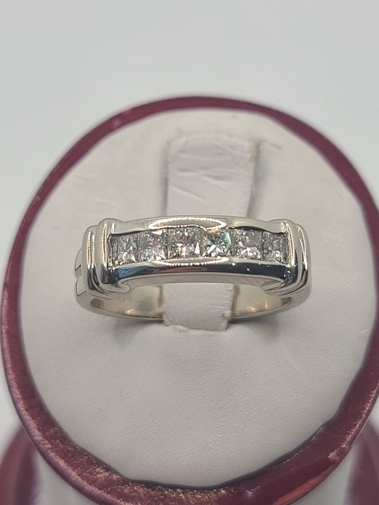 14k White Gold 1.0ctw Wedding Band