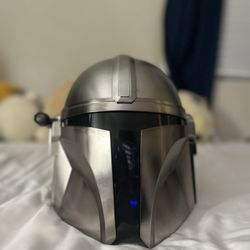 Mando Helmet