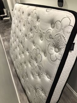 Hybrid Queen Size Mattress By Ashley & Box Spring For Sale