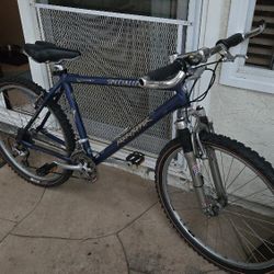 19" SPECIALIZED Rockhopper Aluminum Suspension Hardtail Mountain Bike 