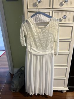 Women’s Medium White Dress 