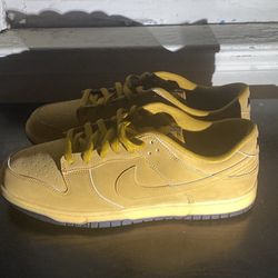 Nike Air Dunks Wheat/black Men’s Size 13