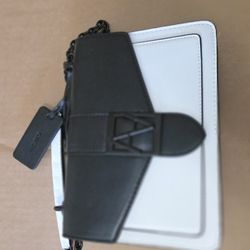 Aldo Black And White Bag. (Listed Price Or Best Offer)