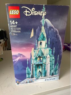 Disney Princess Frozen The Ice Castle Lego set