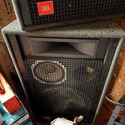 JBL Speakers 
