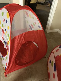 Pop up tent and ball pit