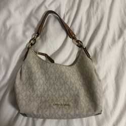 Medium Purse