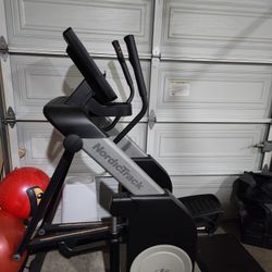 Nordicktrack Free Stride Elliptical Fs7i