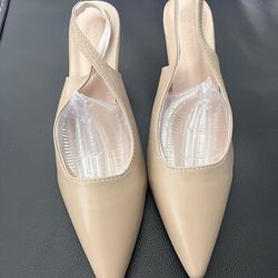 👠 NEW Nude Slingback Heels – Size 8