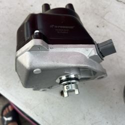 Ignition Distributor with Black Cap & Rotor Fits Honda Accord LX EX SE Acura CL L4 2.3L 1(contact info removed)