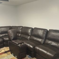 Large 8 Person Sectional