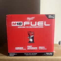 Milwaukee M18 FUEL 18V Lithium-Ion Brushless Cordless Compact Router (Tool-Only)