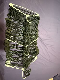 Black Plastic Hanger - 40 Pcs
