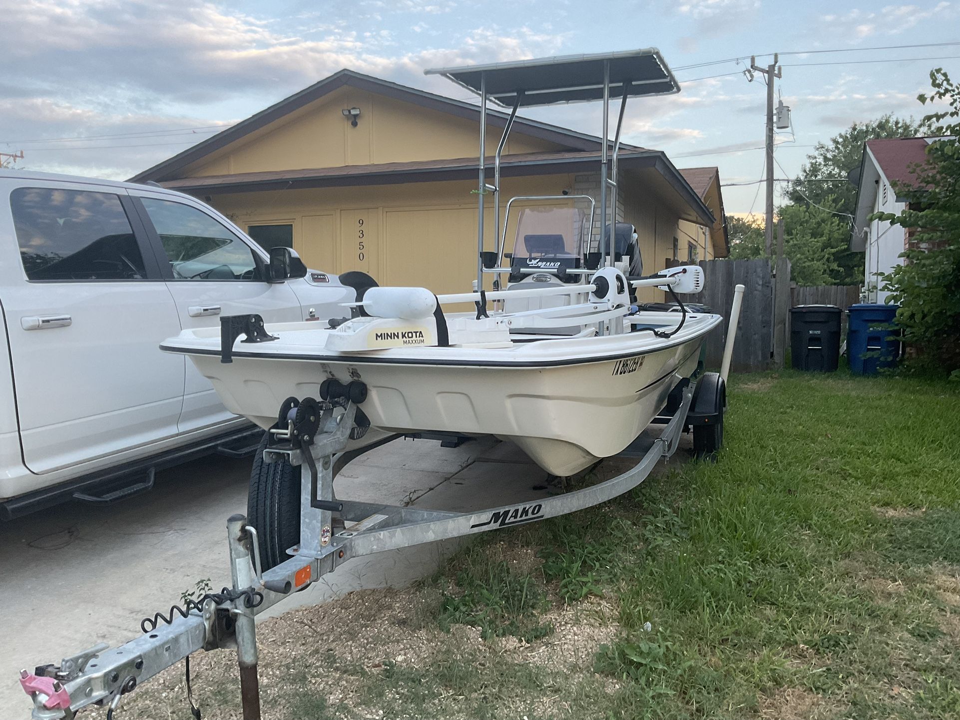 2018 Mako Pro skiff 17 for Sale in San Antonio, TX OfferUp