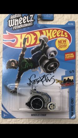 Hot Wheels Wheelie Chair
