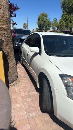 2009 Nissan Altima 2.5 motor 144,000 miles AC coal work perfect