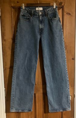 Abercrombie & Fitch Woman’s Relaxed Blue Denim Jeans