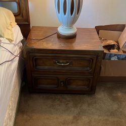 Bed Room Set 5 Pieces 