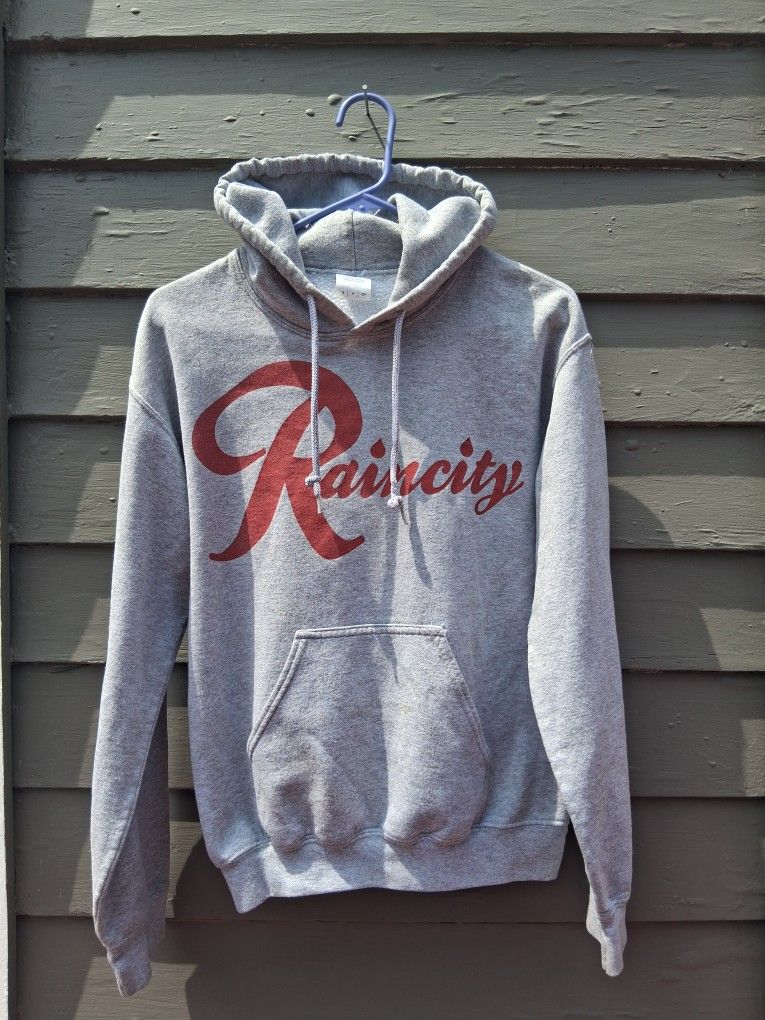 Gray Red Rainier RainCity Womens Hoodie Sweatshirt Size Small The Northwest Clothing