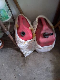 Gas cans