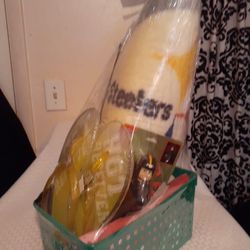 Custom baskets made by Creative Hands and Events