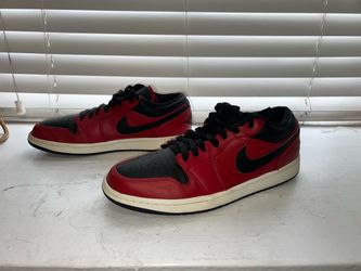 Air Jordan reverse breds