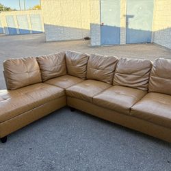 Brown Leather Sectional (CAN DELIVER)
