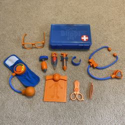 Blippi Doctors Kit