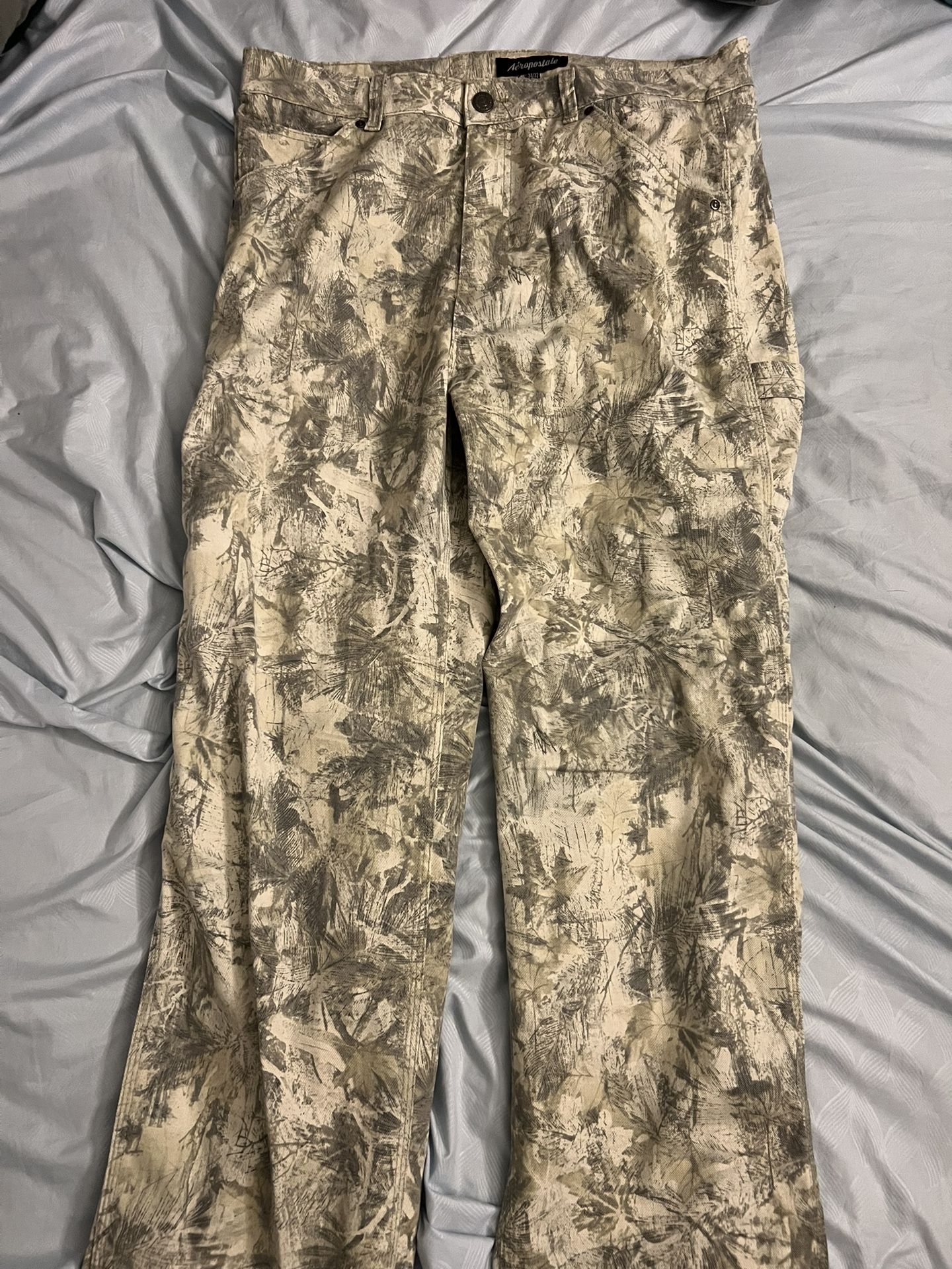 Aeropostale Baggy Camo Pants