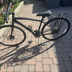Raleigh Bike (Like New Condition)