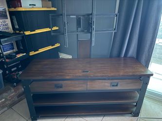 Tv stand