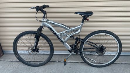 HUFFY flite mountain bike