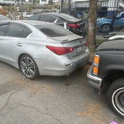 2015 Infiniti Q50 3.7L part out