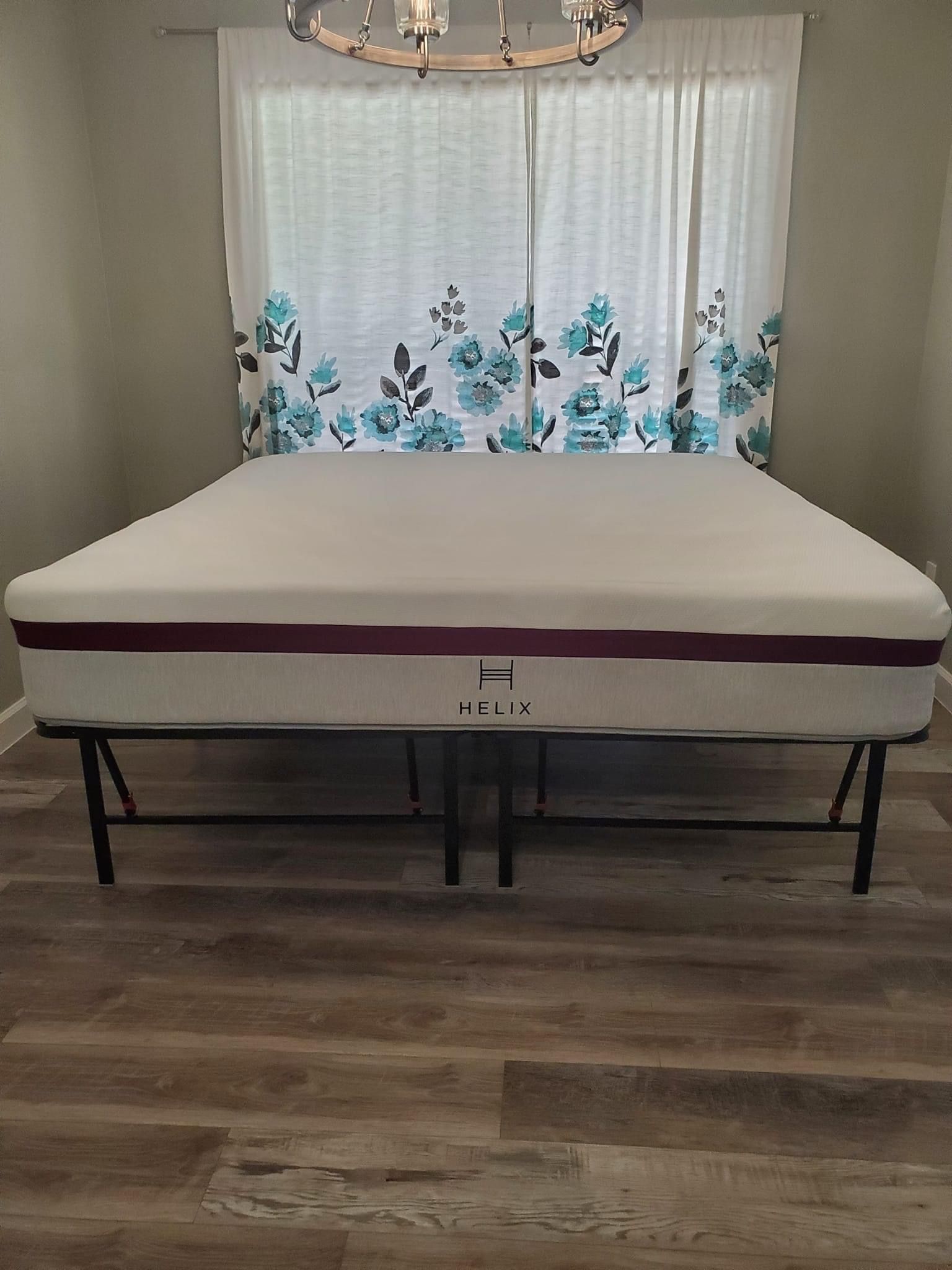 🛏️ QUEEN hybrid Memory Foam Mattress - Like New