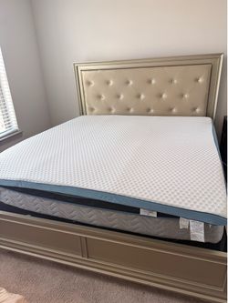 King Size Bed with Mattress