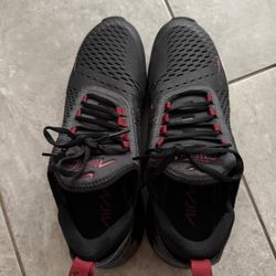 Nike Air Max 270