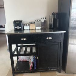 Kitchen Island 