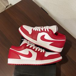 Jordan 1 Low ‘Gym Red’