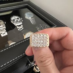 Men’s 14k gold Ring With VS Diamonds 