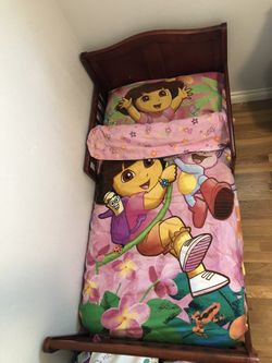 Toddler Bed Sheets & Comforter