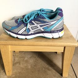 Women’s ASICS Shoes