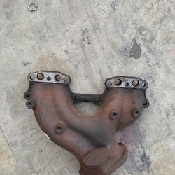 Exhaust manifold Toyota pick up 1991 and others